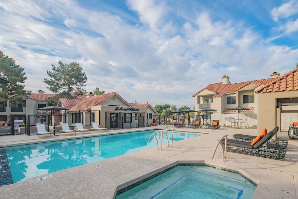 Where refreshing waters and relaxing moments come together.