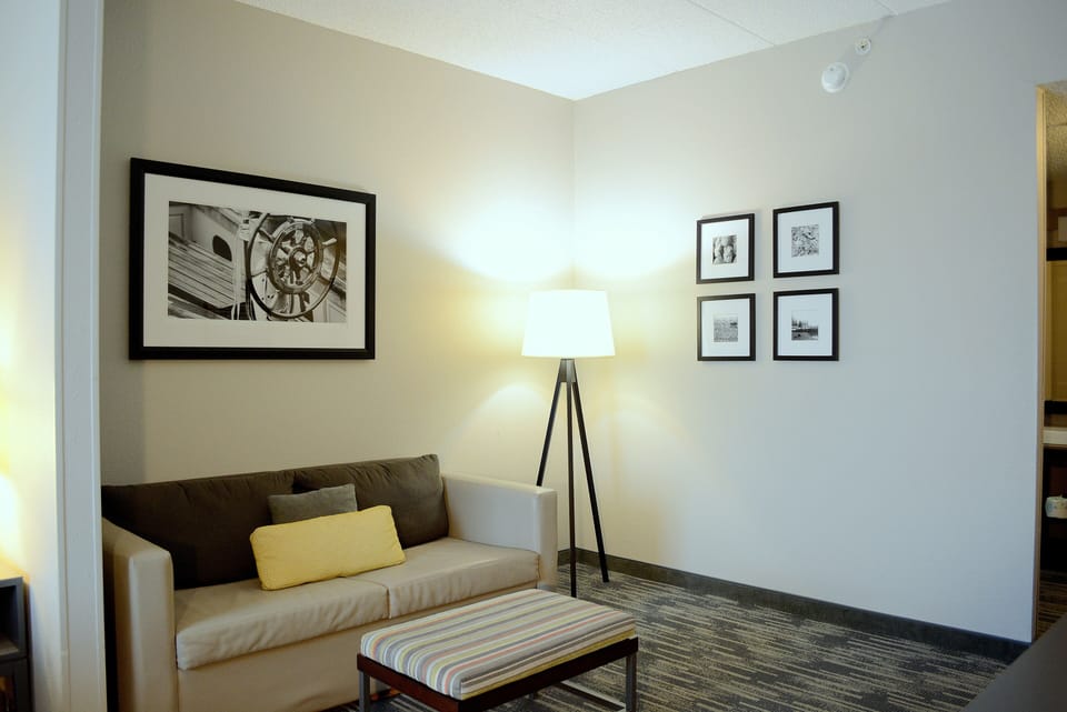 Studio Suite, Multiple Beds, Non Smoking | Premium bedding, in-room safe, desk, blackout drapes