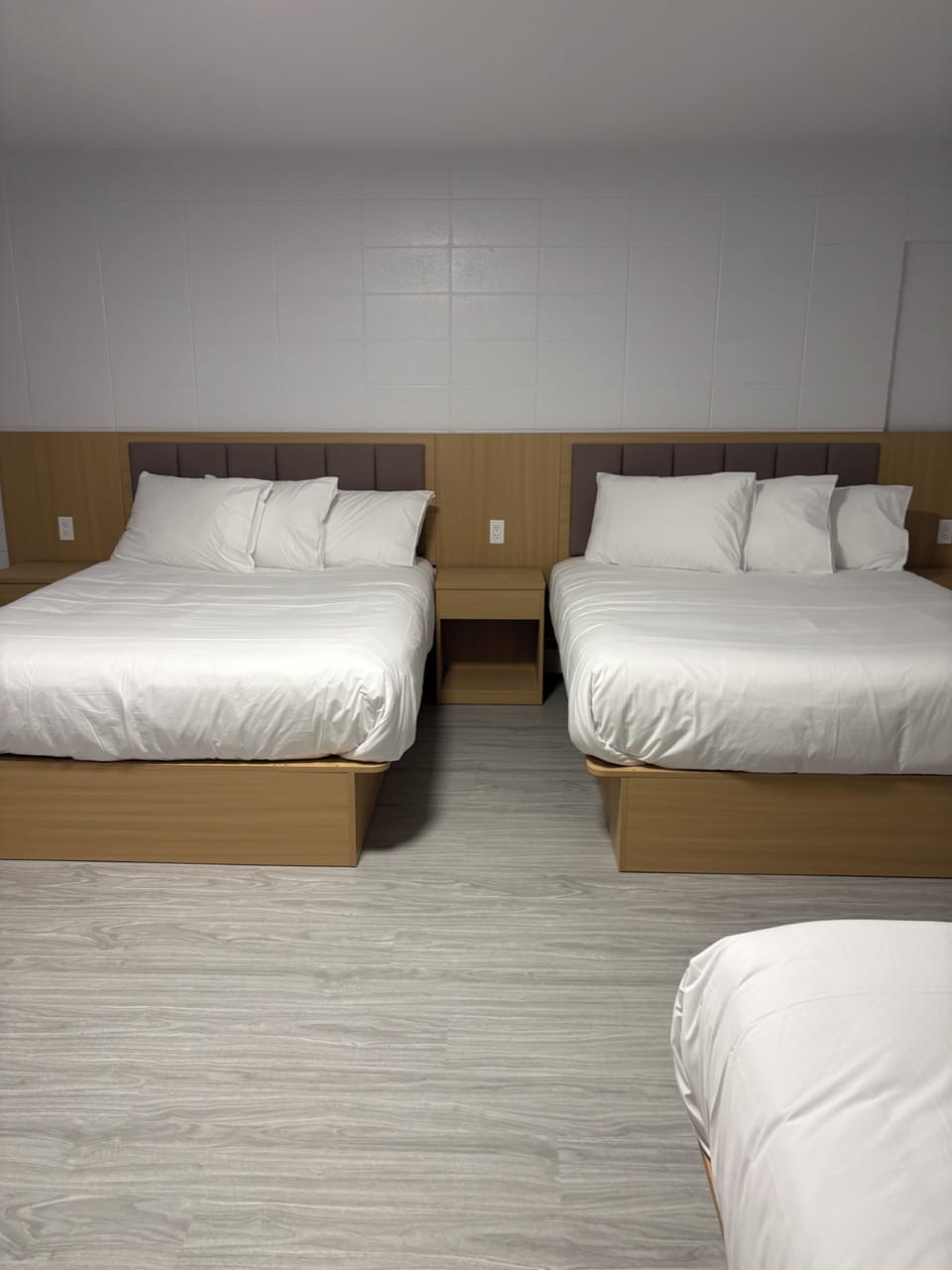 Family Room, Multiple Beds, Non Smoking | Free WiFi, bed sheets