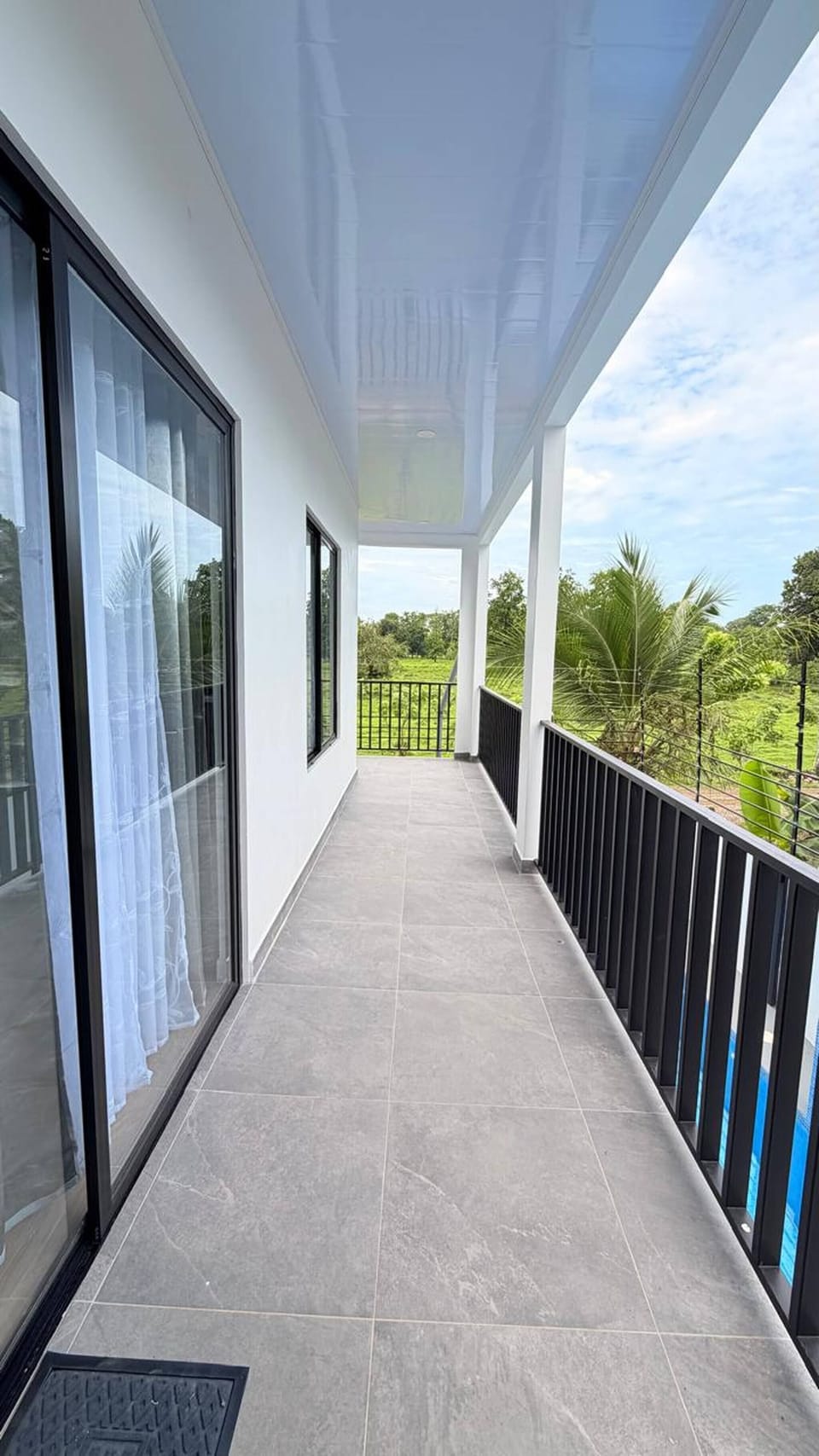Apartment, 2 Bedrooms, Balcony | Property grounds