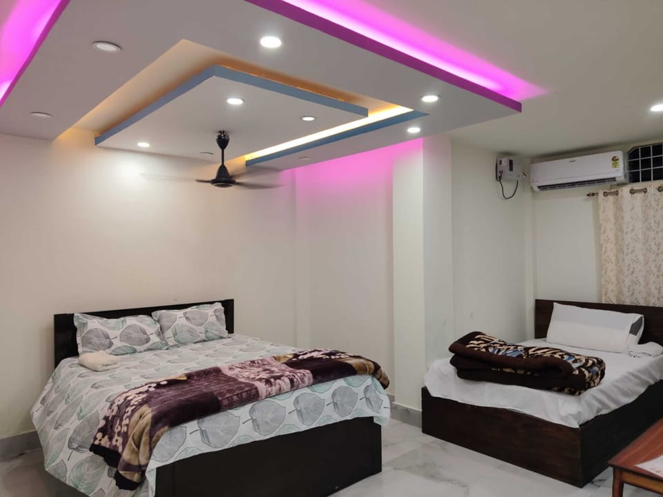 Family Room | Rollaway beds (surcharge), WiFi (free), bed sheets