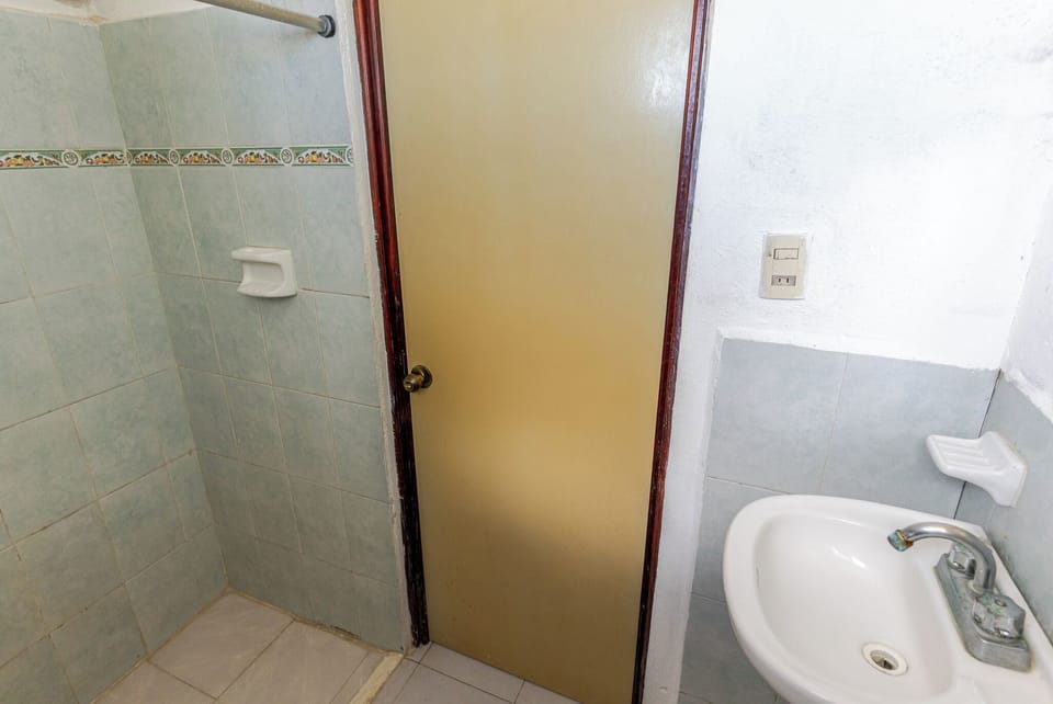 Shower, towels, soap, shampoo
