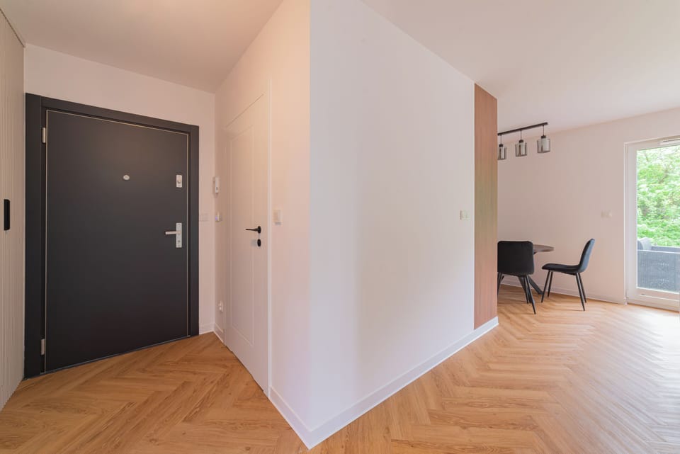 Deluxe Apartment, Garden View | Interior
