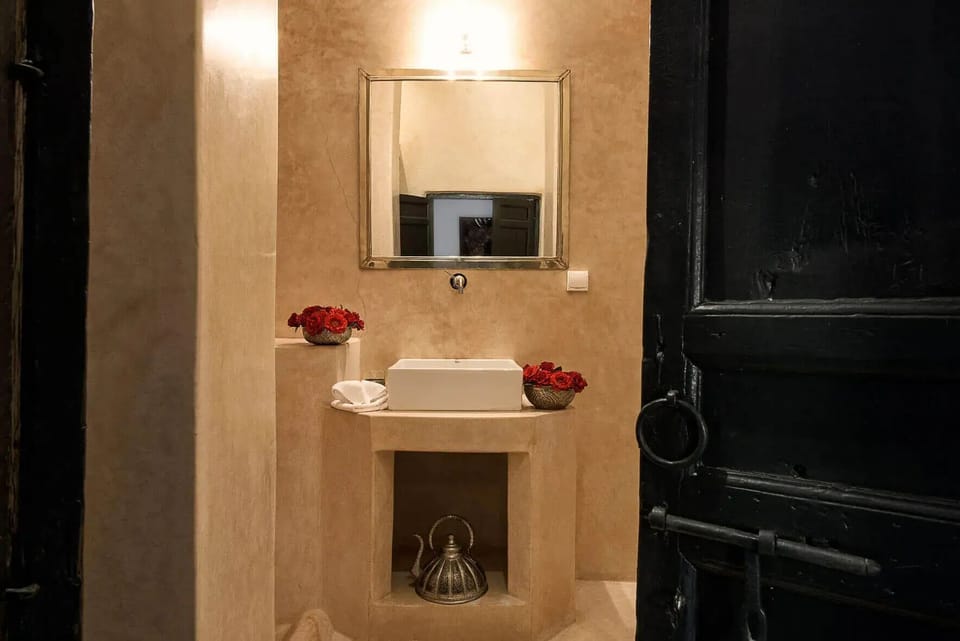 Comfort Room (Africa) | Bathroom | Rainfall showerhead, free toiletries, hair dryer, bathrobes
