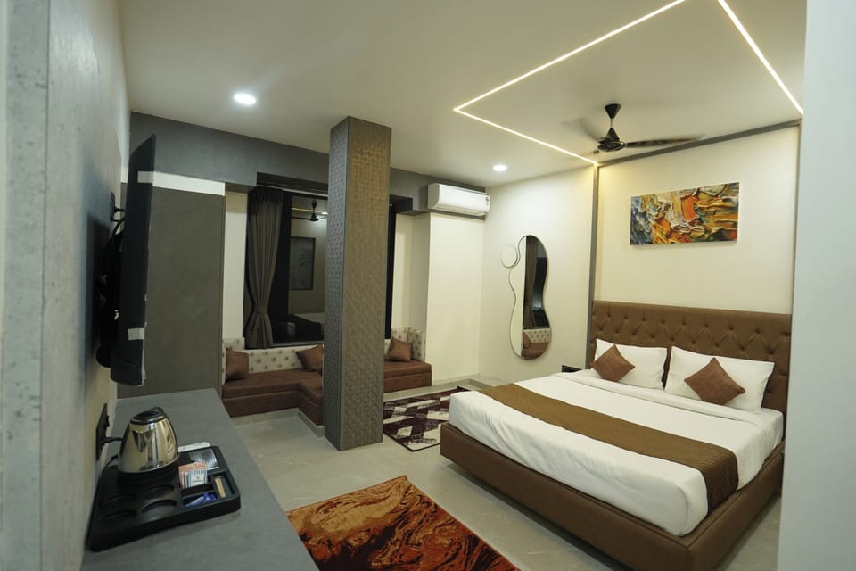 Deluxe Double Room | Premium bedding, free WiFi, bed sheets