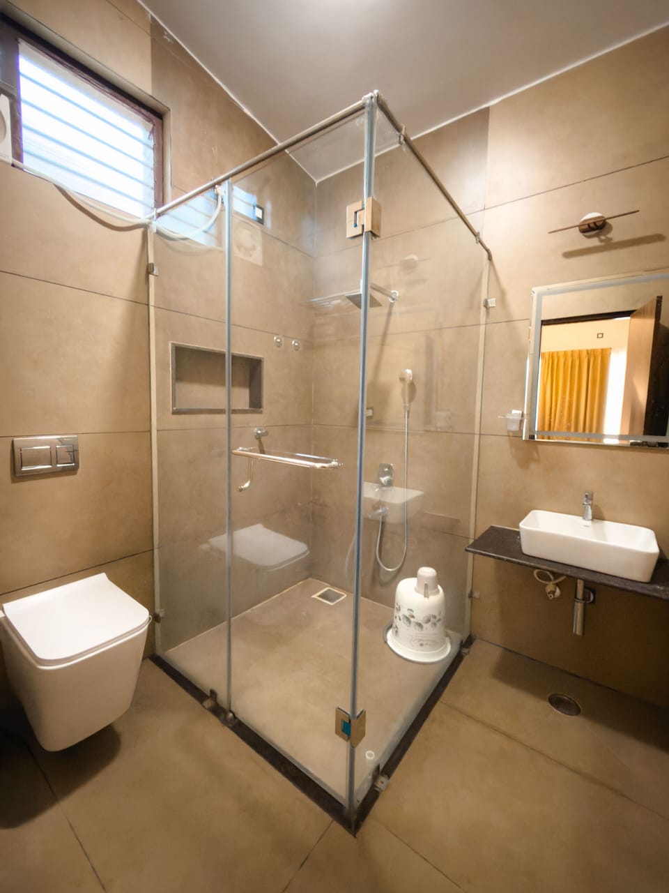 Shower, towels, soap, shampoo