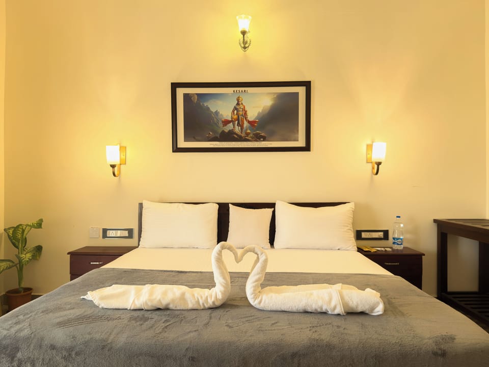 Deluxe Double Room, Balcony, Mountain View | Desk, laptop workspace, WiFi (free)
