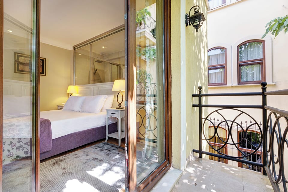 Comfort Double Room, Balcony, Garden View | Garden view