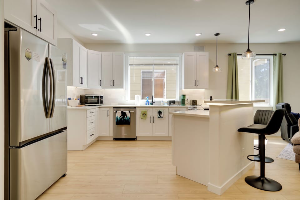 House (4 Bedrooms) | Interior