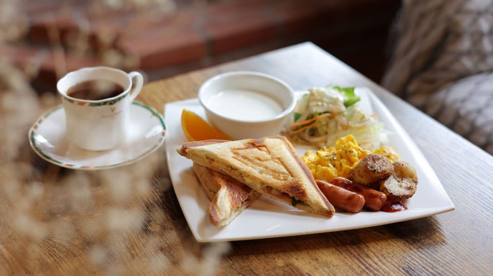 Daily continental breakfast for a fee
