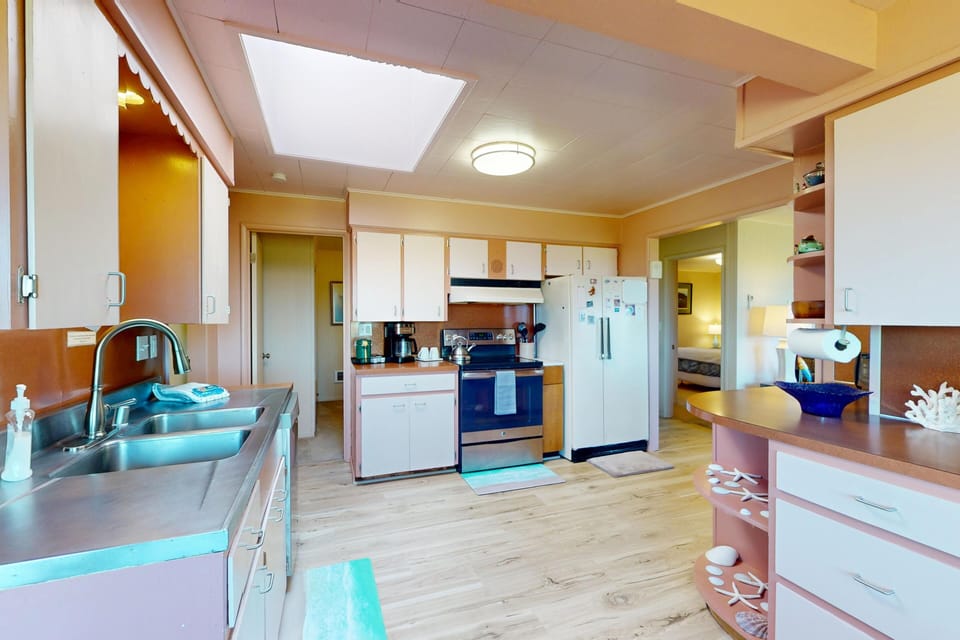 Bright Coastal Kitchen