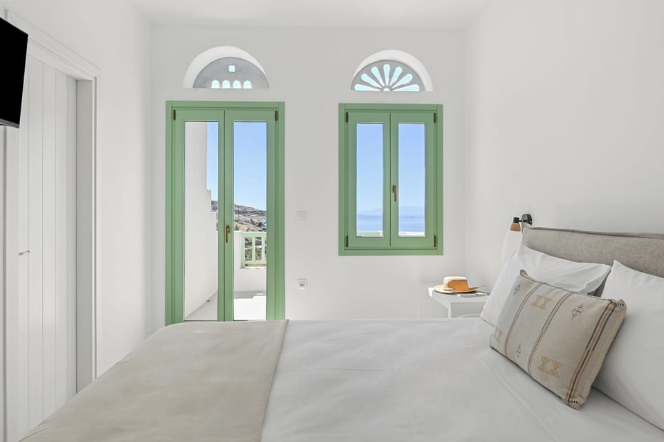  Comfort Double Room Sea View | Soundproofing, WiFi (free), bed sheets
