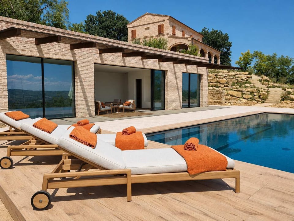 Poolhouse Sun Deck