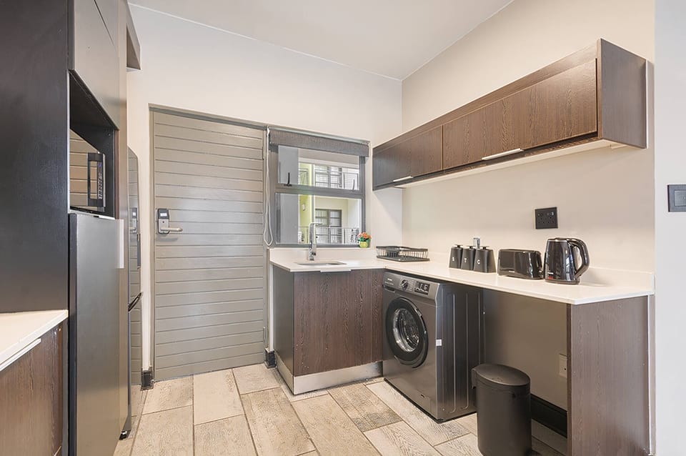 Apartment, 1 Bedroom, Accessible, Patio | Private kitchen