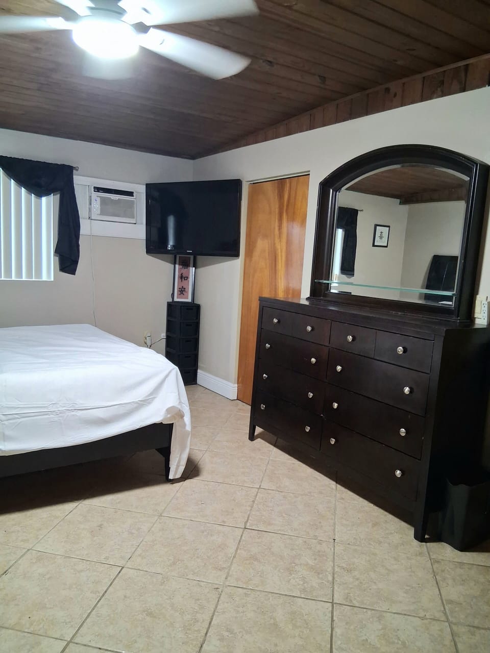 Our private room with its own AC