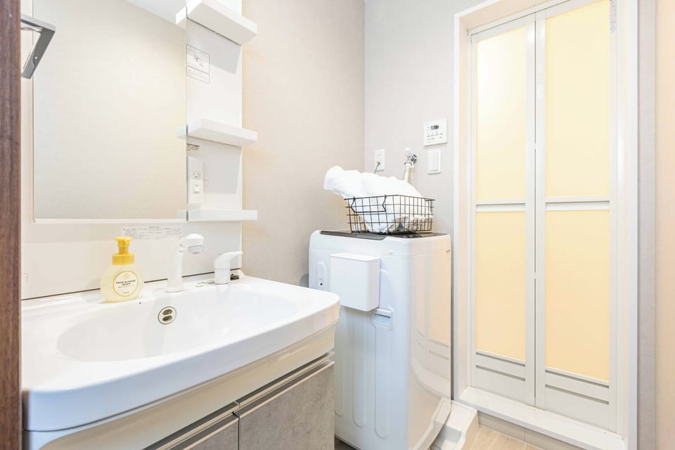 FDS Panache Apartment in Osaka