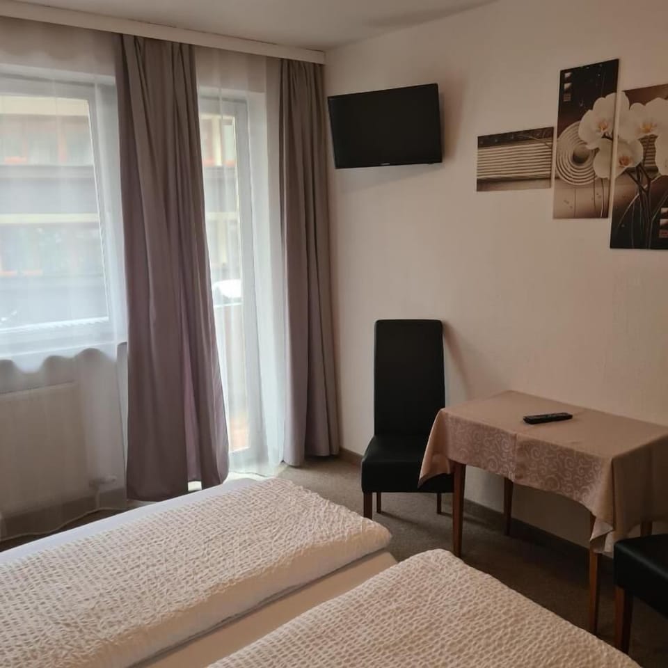 Basic Double or Twin Room, Balcony, Mountain View | In-room safe, free WiFi
