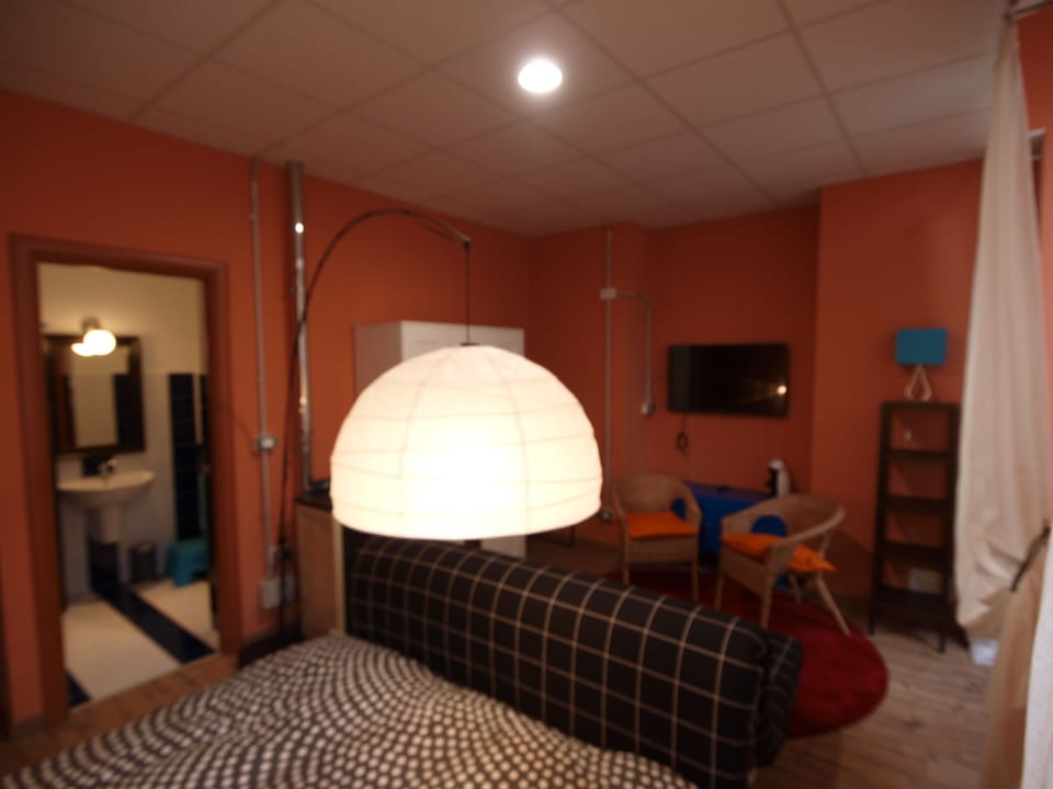 Desk, blackout drapes, soundproofing, free WiFi