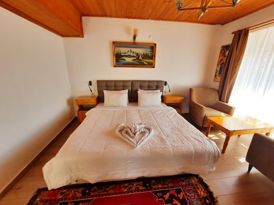 Family Twin Room, 1 Bedroom, Non Smoking, Garden View | Premium bedding, in-room safe, individually decorated, laptop workspace