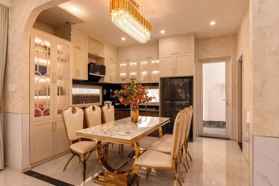 Luxury Villa, City View | Dining