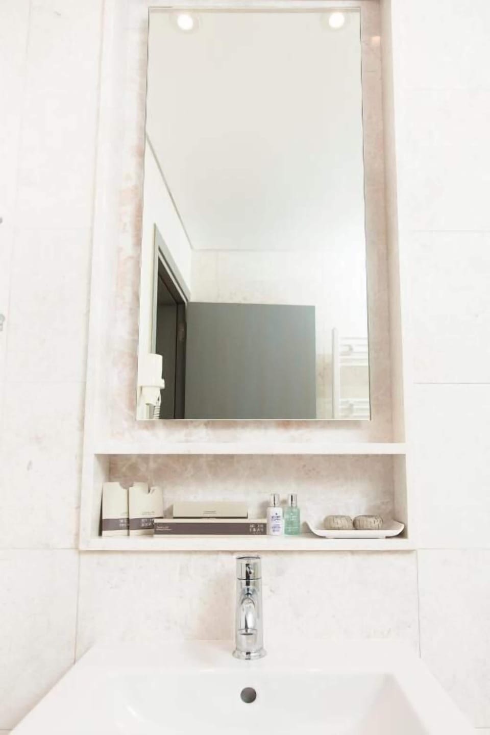 Shower, rainfall showerhead, designer toiletries, hair dryer