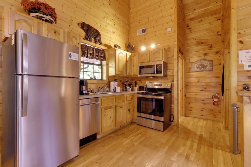 Kitchen | 1st Floor