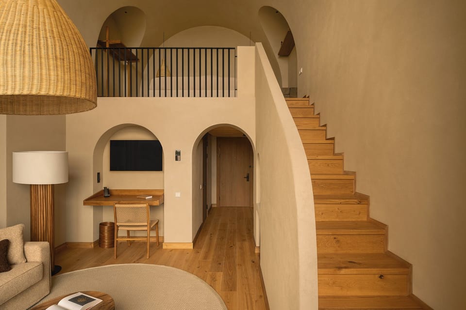 Duplex, Resort View | In-room safe, desk, laptop workspace, blackout drapes