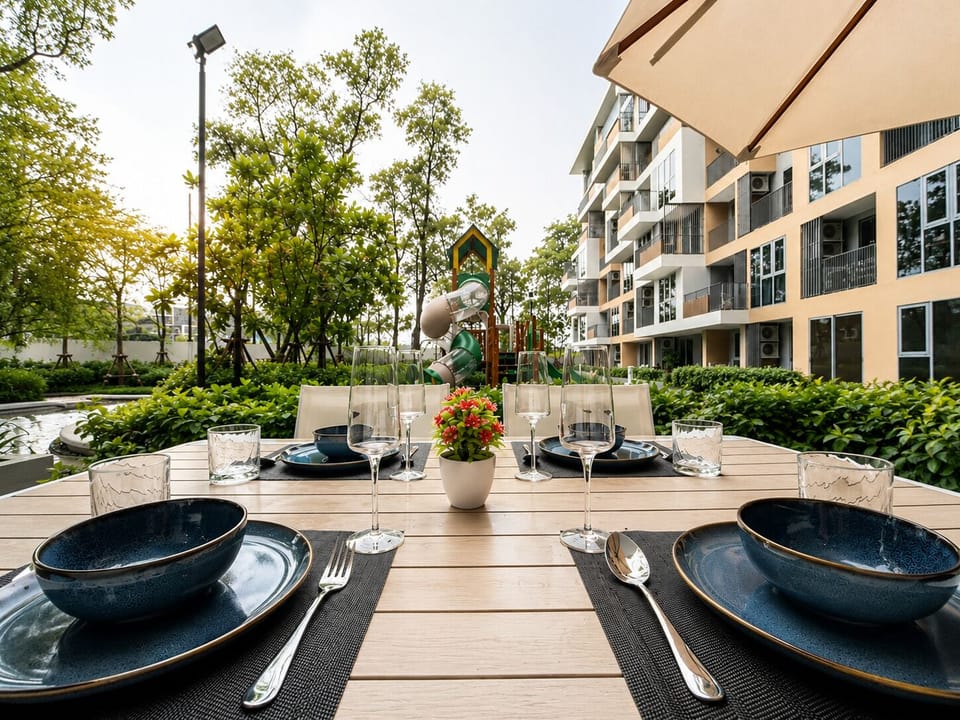 Apartment, Patio, Garden View | Outdoor dining