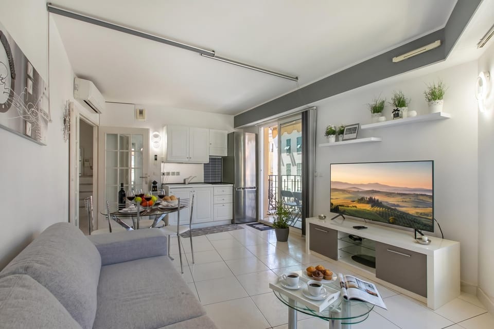 Living and dining room