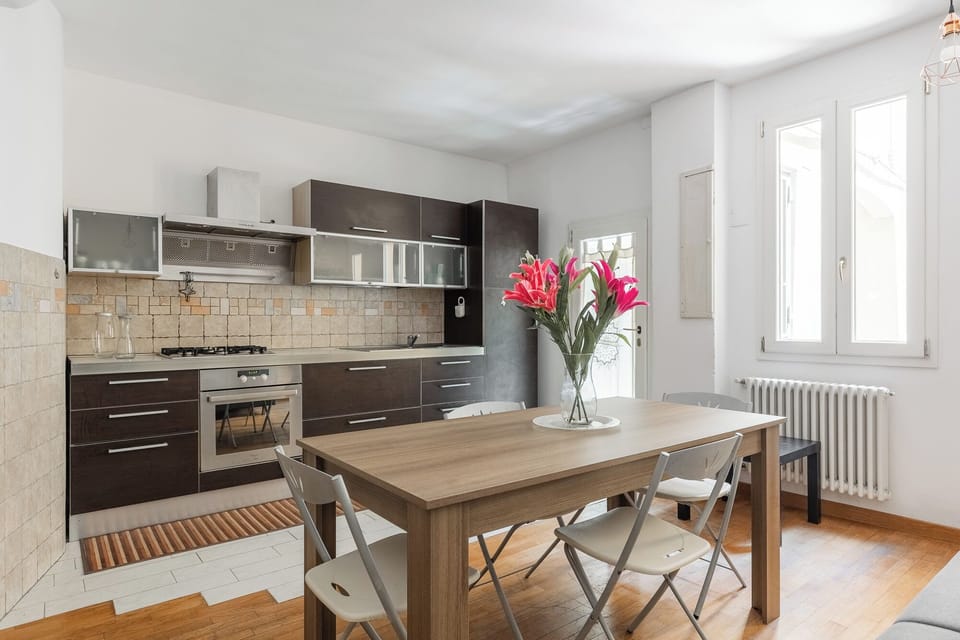 Apartment, 2 Bedrooms | Private kitchen | Electric kettle