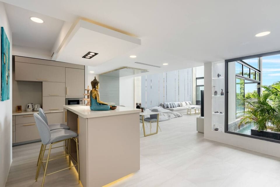 Modern designer kitchen with island at Villa J3, Replay Residence Bangrak Koh Samui