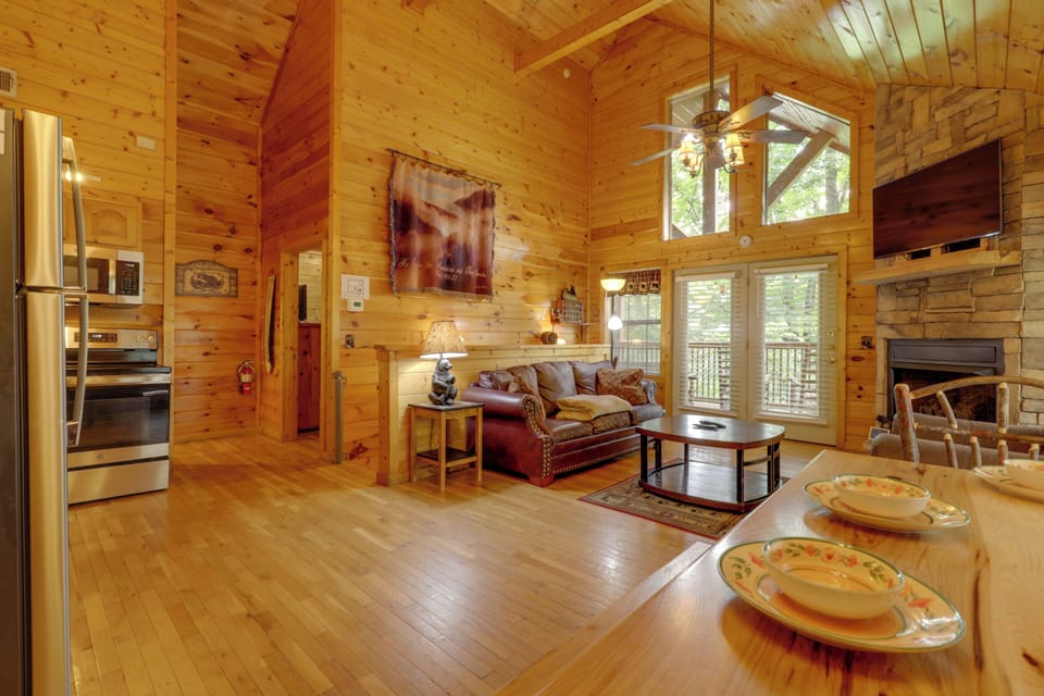 House (2 Bedrooms) | Interior