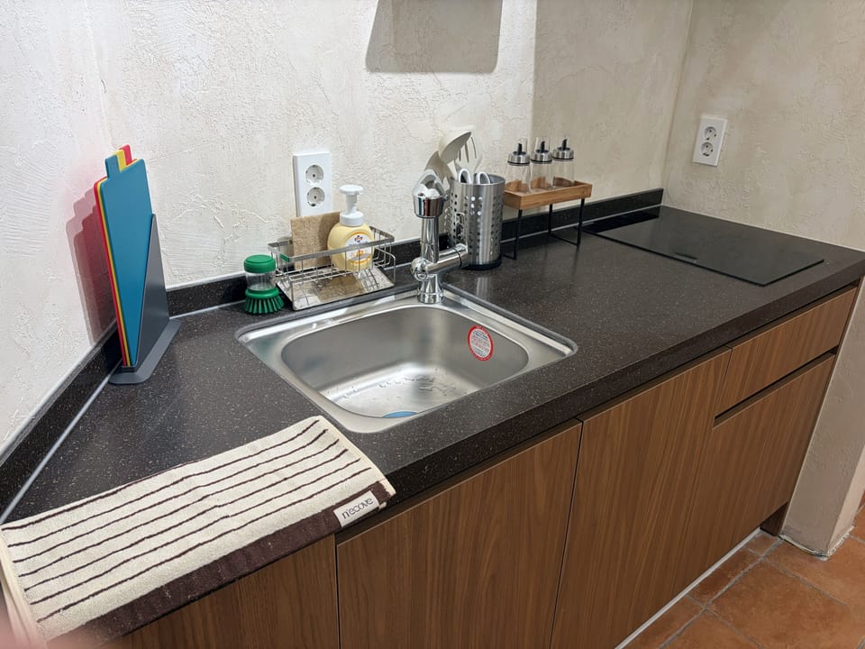 Shared fridge, microwave