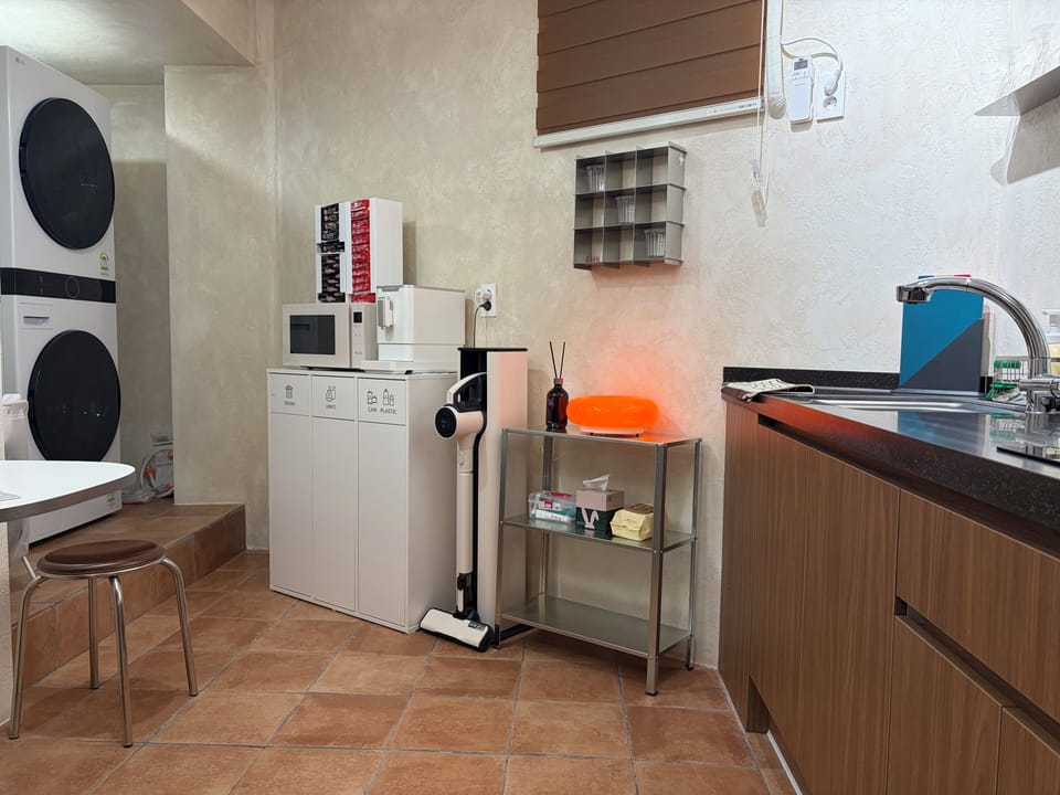 Shared fridge, microwave