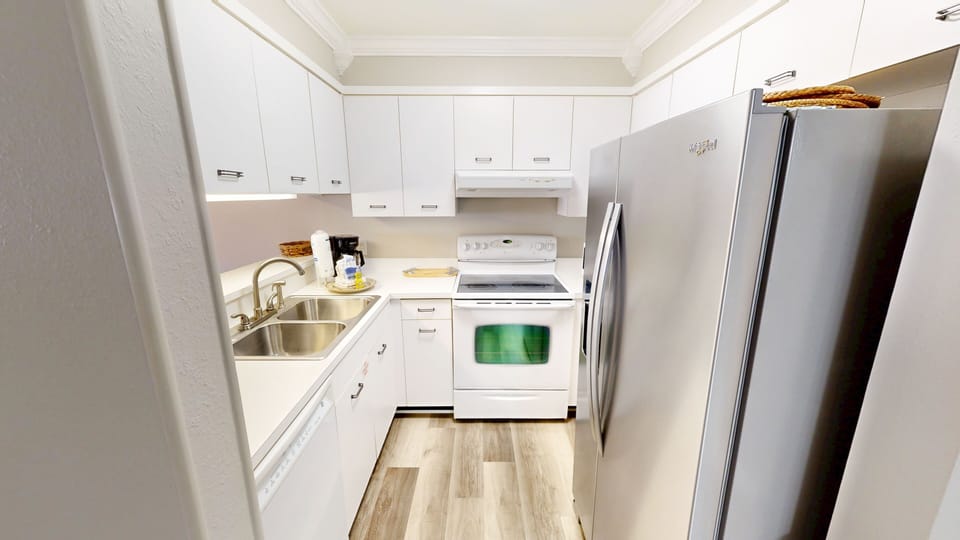 Condo, 1 Bedroom | Private kitchen | Coffee/tea maker, fridge, oven, toaster