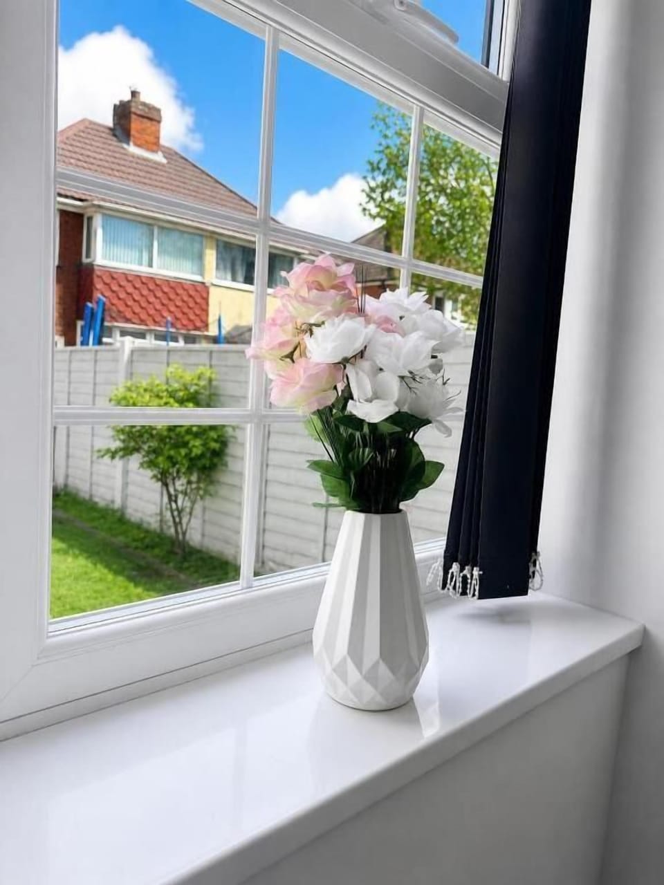 Apartment, Multiple Beds, Private Bathroom, Garden View | Interior
