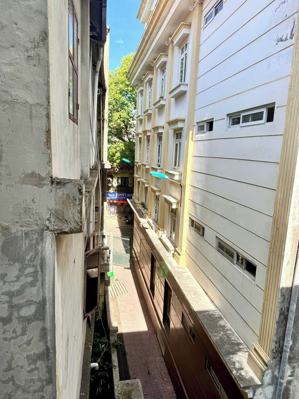 Family Suite, Balcony, City View | Miscellaneous