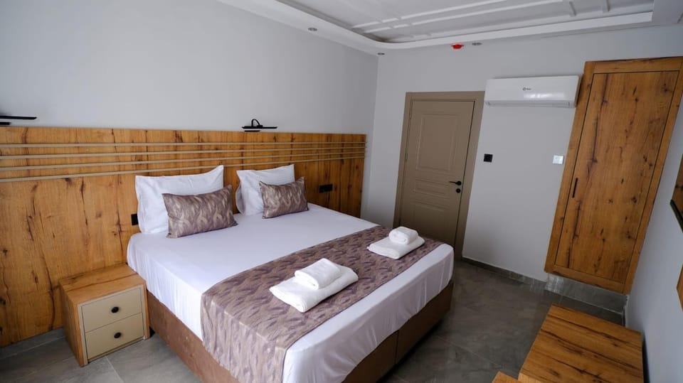 Basic Double Room, City View | Free WiFi