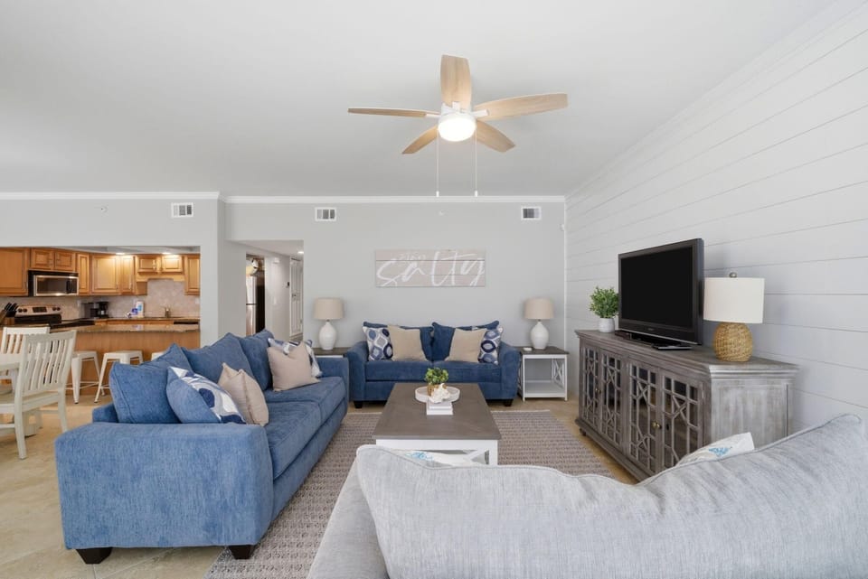Condo, Multiple Beds (SeaSpray Riverside 112) | Living area