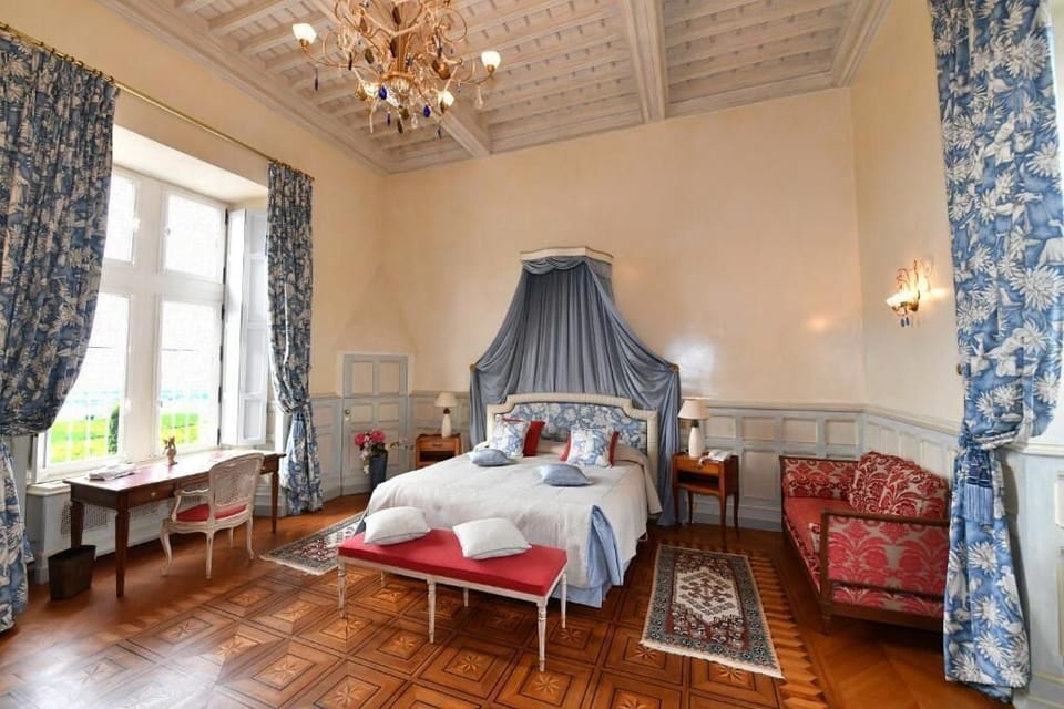 Deluxe Double Room, Private Bathroom | WiFi (free)