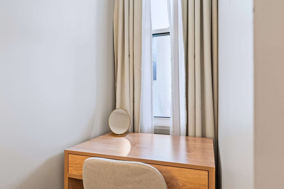 Studio (1 Bedroom) | Interior