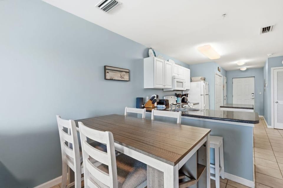 Condo, Multiple Beds (Grand Caribbean 117) | Private kitchen