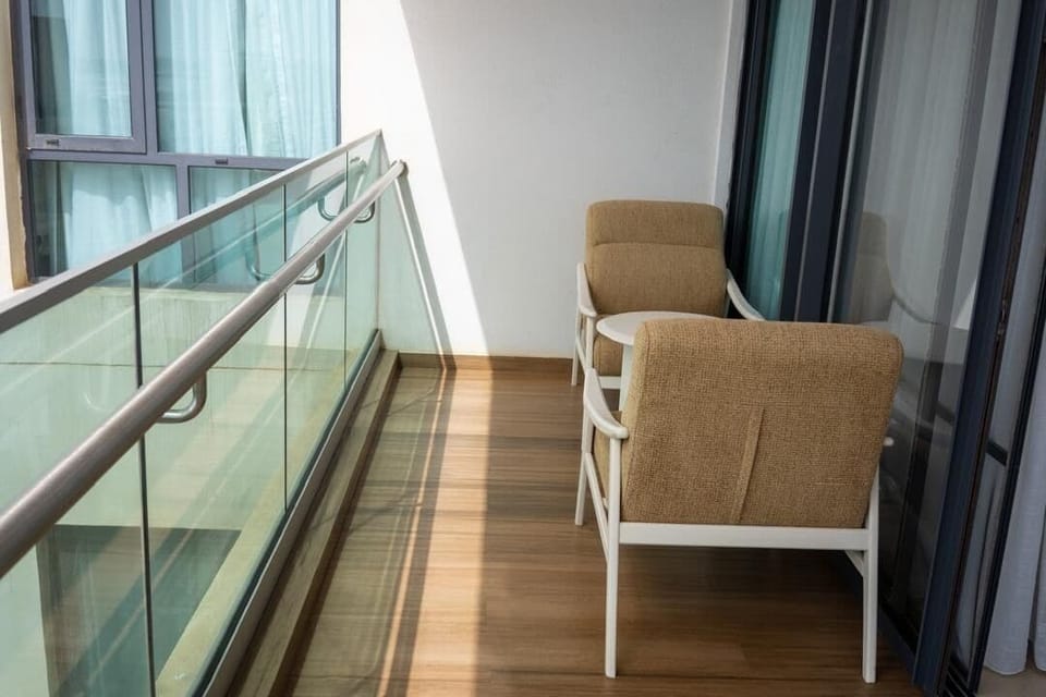 Comfort Penthouse, Balcony, City View | Property grounds