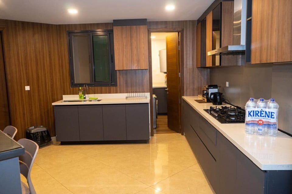 Comfort Penthouse, Balcony, City View | Private kitchen