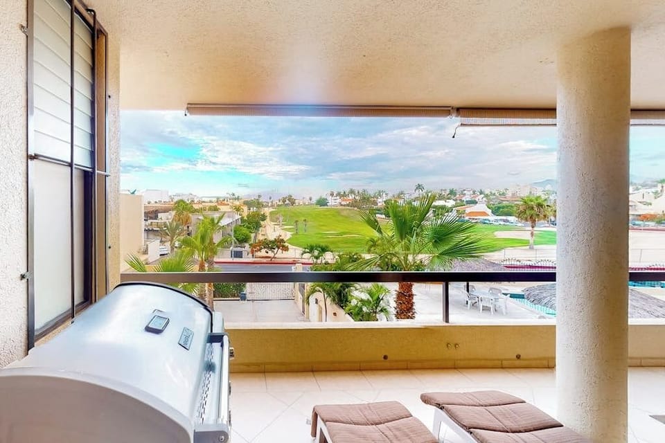 Apartment, Multiple Beds, Golf View (La Costa Beautiful Golf  Villa) | Property grounds