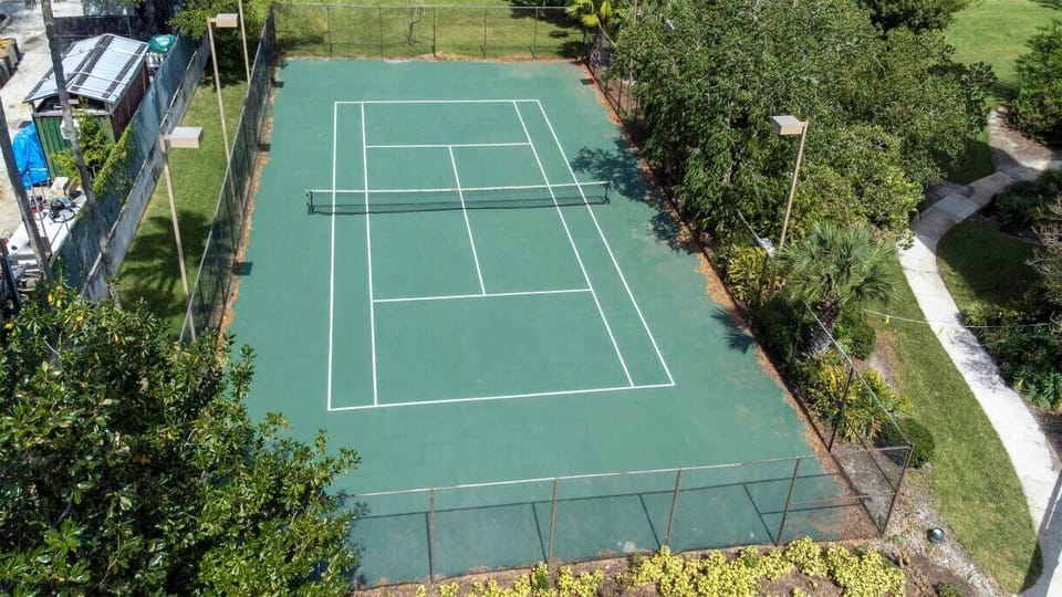 Villa | Sport court