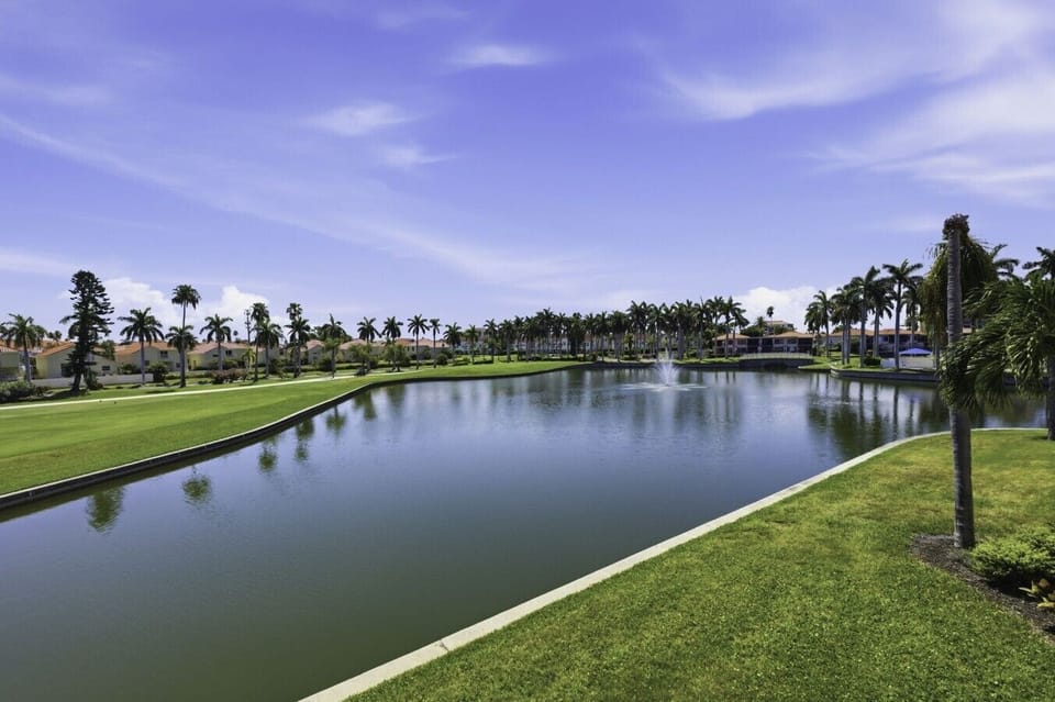 11-web-or-mls-6050 Bahia Del Mar Cir #217-20