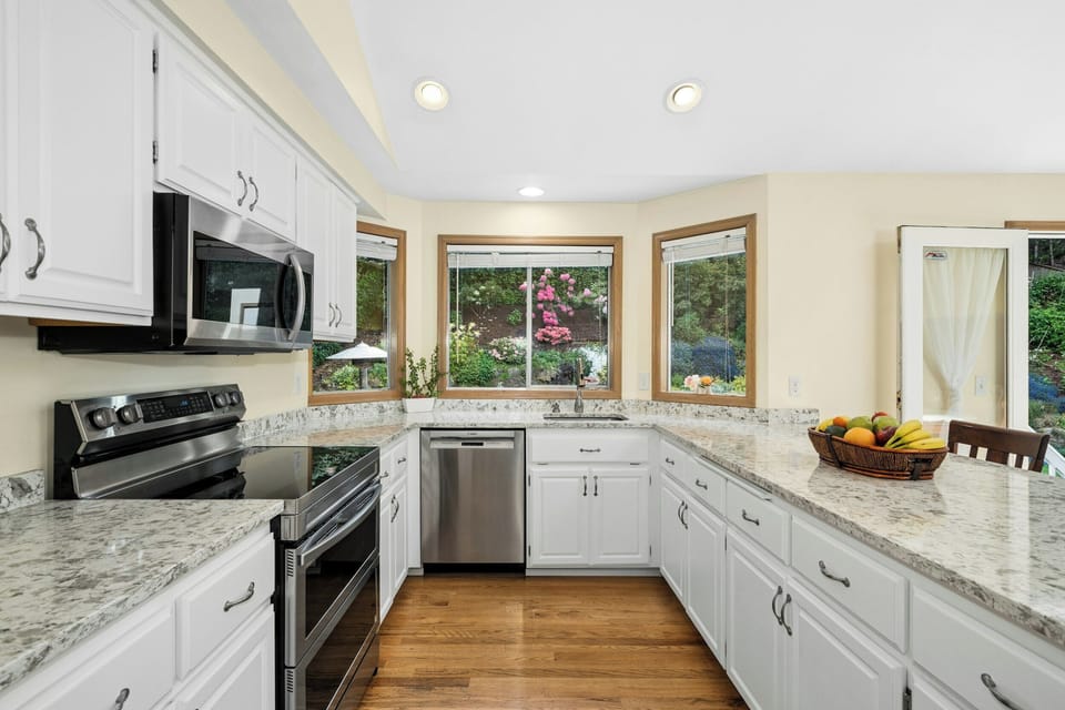 Kitchen with stainless steal appliances