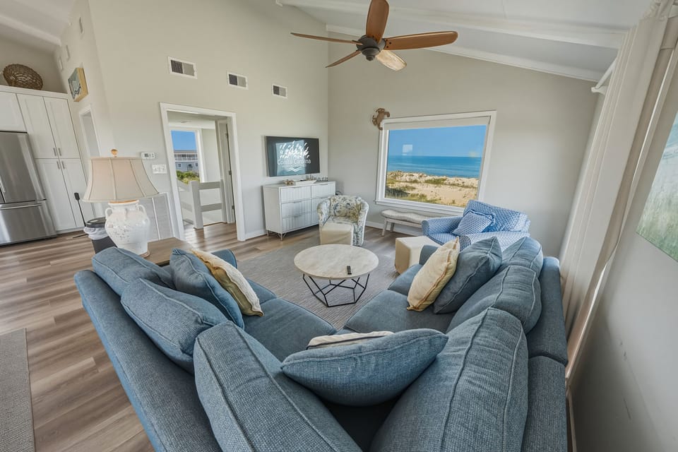 SNH426: South Nags Head 426 | TL Living Area