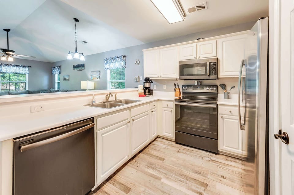 Fully Equipped Kitchen for Your Stay
